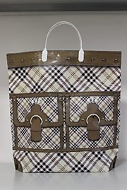 Пакет ПЭ с пластмассовыми ручками 37+10х37+10см ламинация многослойные с карманами Клетка Россия